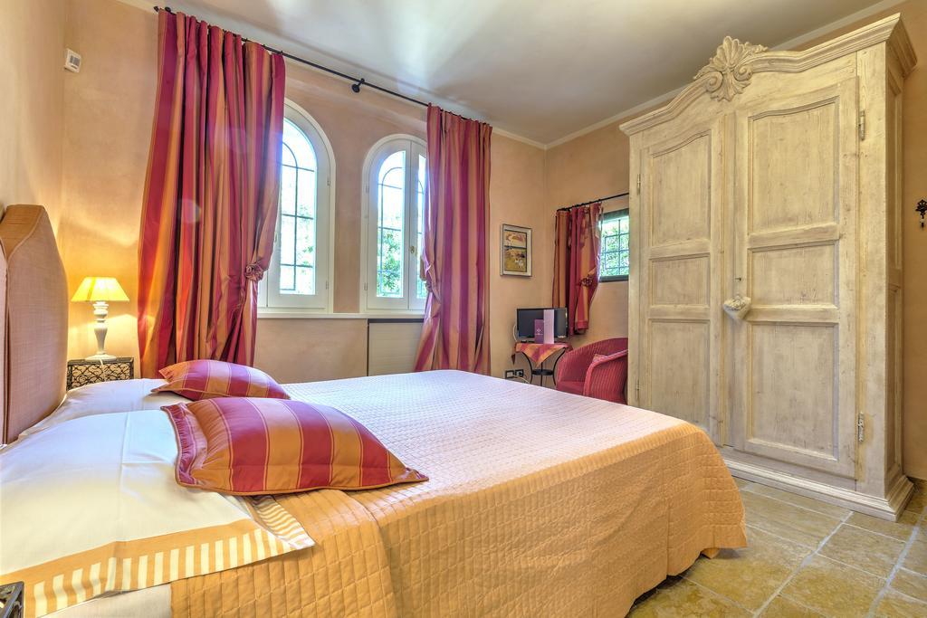 Bed and Breakfast Relais Di Alice- Adults Only Форте-деи-Марми Экстерьер фото